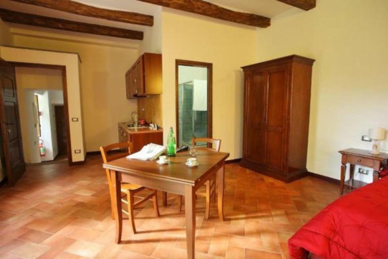 Antico Borgo La Commenda Aparthotel Montefiascone Exterior foto